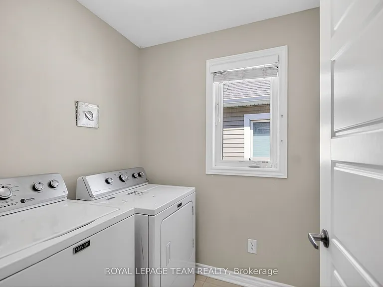 314 Song Sparrow St — Photo 15