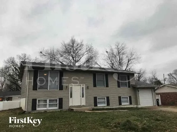 4538 Crestline Dr, Saint Louis, MO 63129