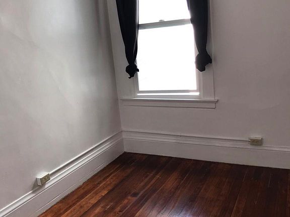 4th image of 1847 Stockton St #B