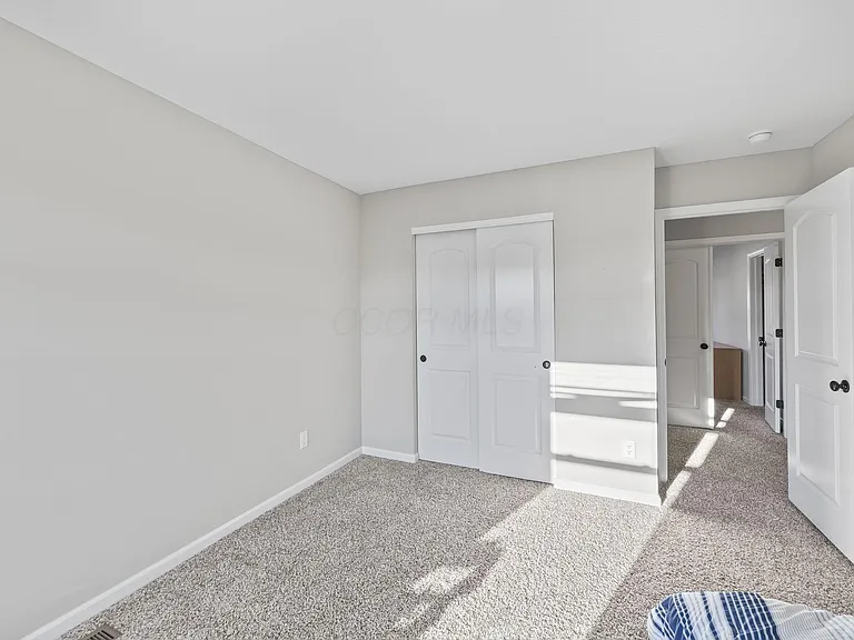 121 Sienna Glenn Dr — Photo 33