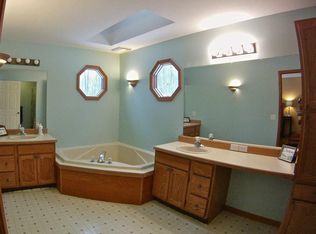 2585 W Armstrong Lake Trl, Empire, MI 49630