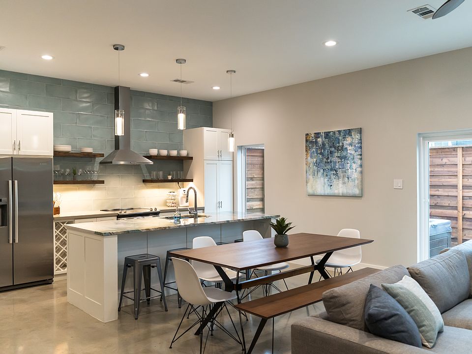 1st image of 180 S Cisco St