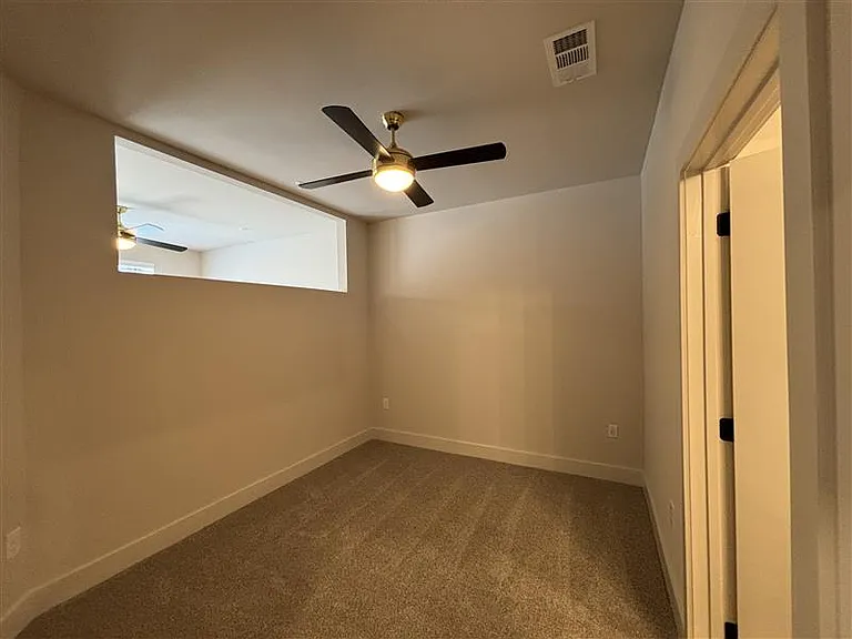 District on the Etowah Apartments — Photo 63