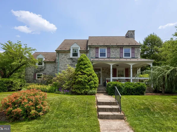 2700 Cumberland Ave, Reading, PA 19606