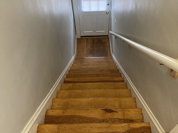 4th image of 3156-3158 Alfred Ave #3156A