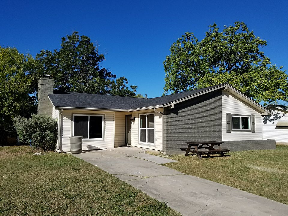 1st image of 3611 Van Dyke Dr