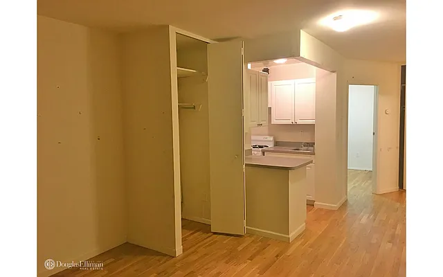 Rented by Douglas Elliman | media 39