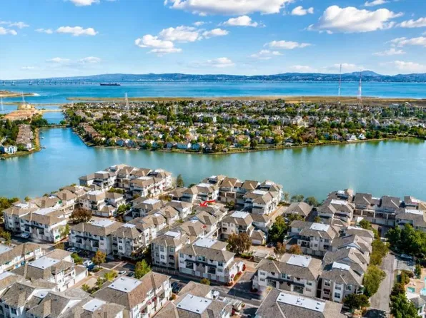 601 Baltic Cir Unit 607, Redwood City, CA 94065