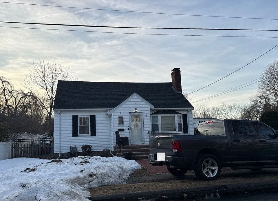 1st image of 2 Chapel Rd