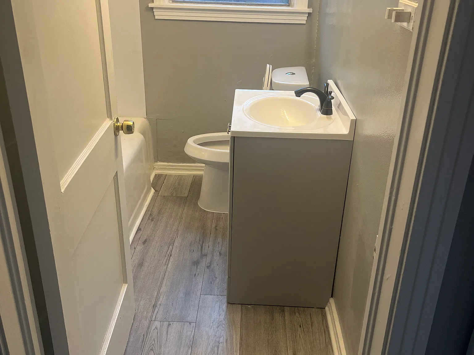 5 bed, 1610 sqft, $1,399 — Photo 2