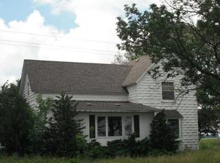 8229 Fairgrove Rd, Fairgrove, MI 48733