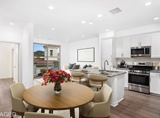 336 Creek Ct, Santee, CA 92071