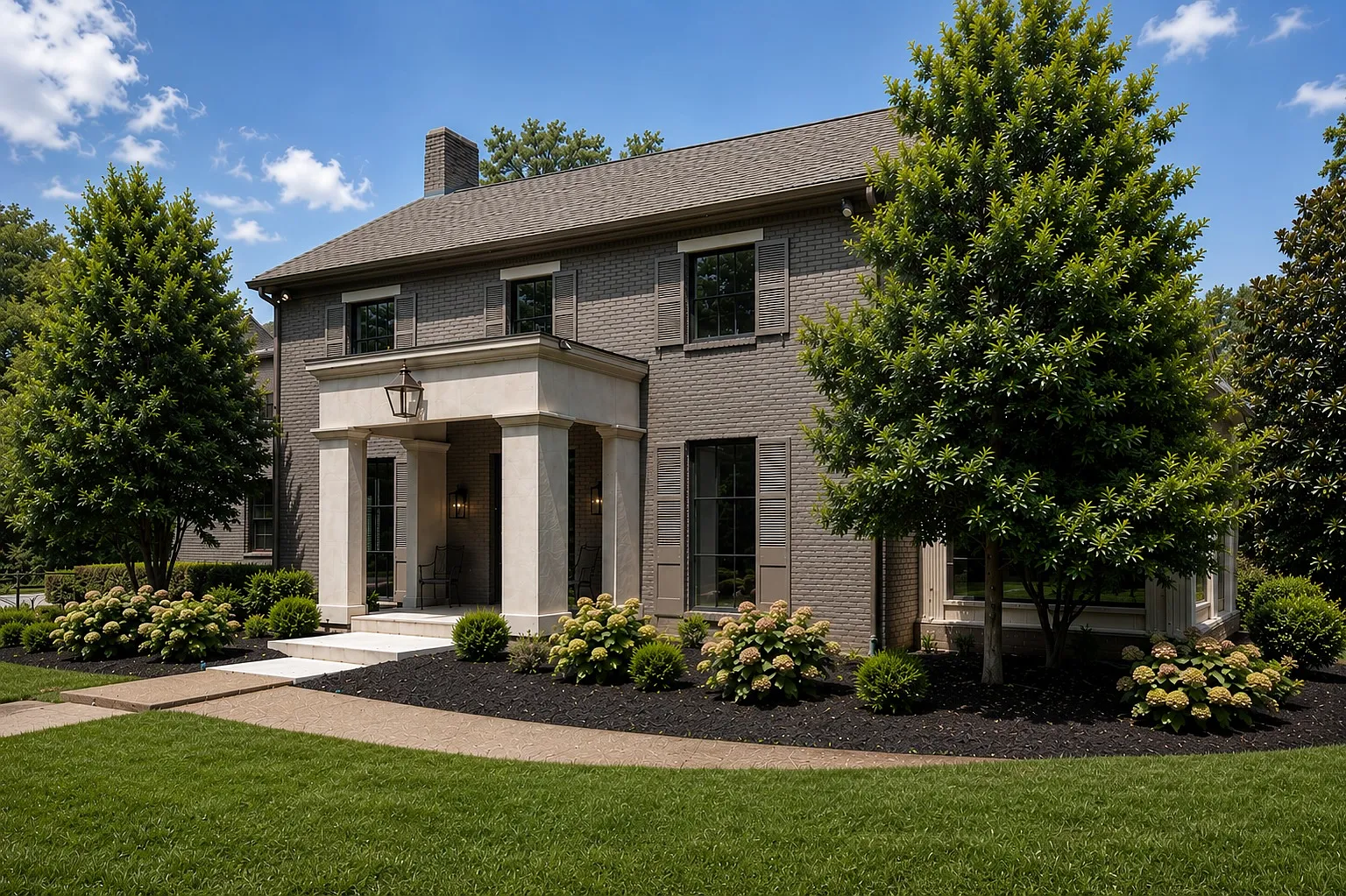 4 bed, 4.5 bath, 4740 sqft, $11,500 — Photo 1