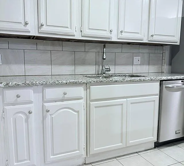 5202 Santrey Dr — Photo 7