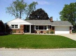 826 Athens Rd, Oregon, OH 43616