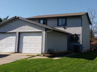 811 E Willoughby Rd, Lansing, MI 48911