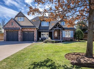 1902 Elmhurst Ave, Nichols Hills, OK 73120