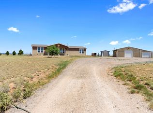 89 Akin Farm Rd N, Estancia, NM 87016