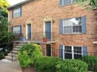 963A S Rolfe St, Arlington, VA 22204