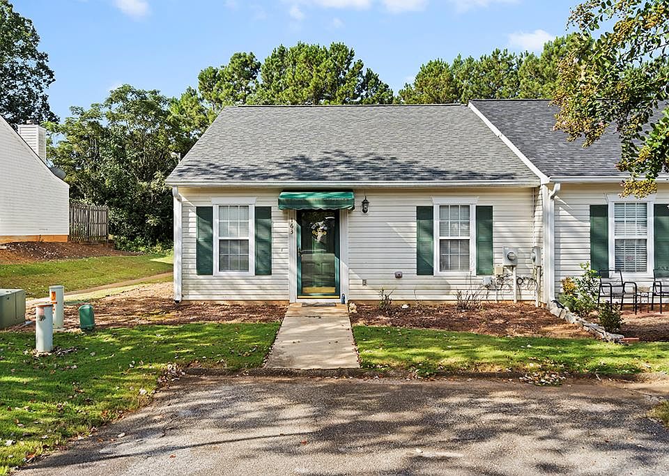 1st image of 163 Pin Oak Dr