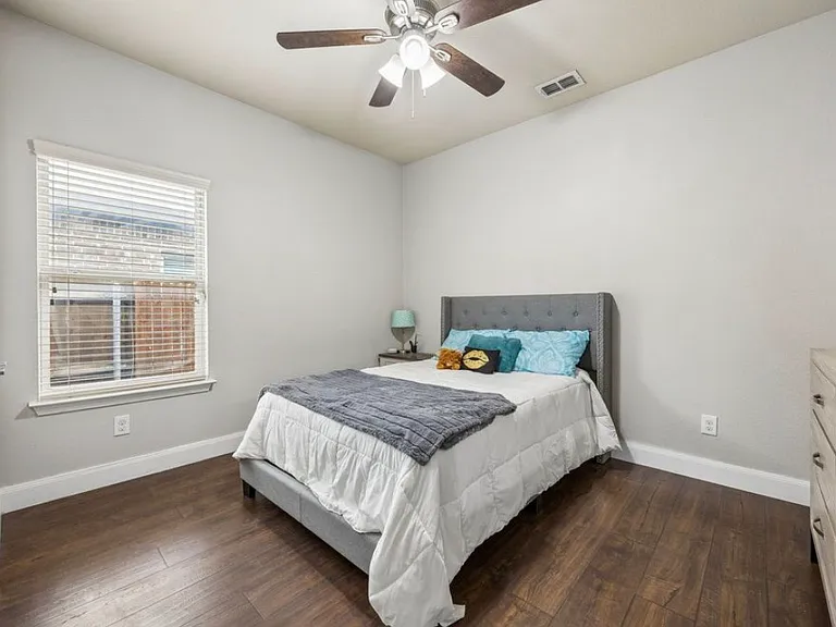 337 Delgany Trl — Photo 15