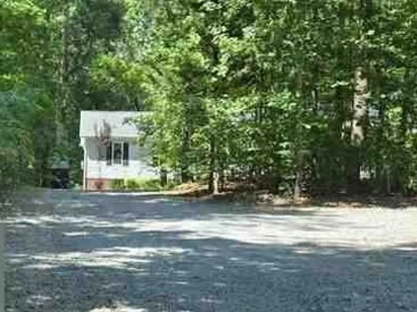4489 Smokey Rd, Aylett, VA 23009
