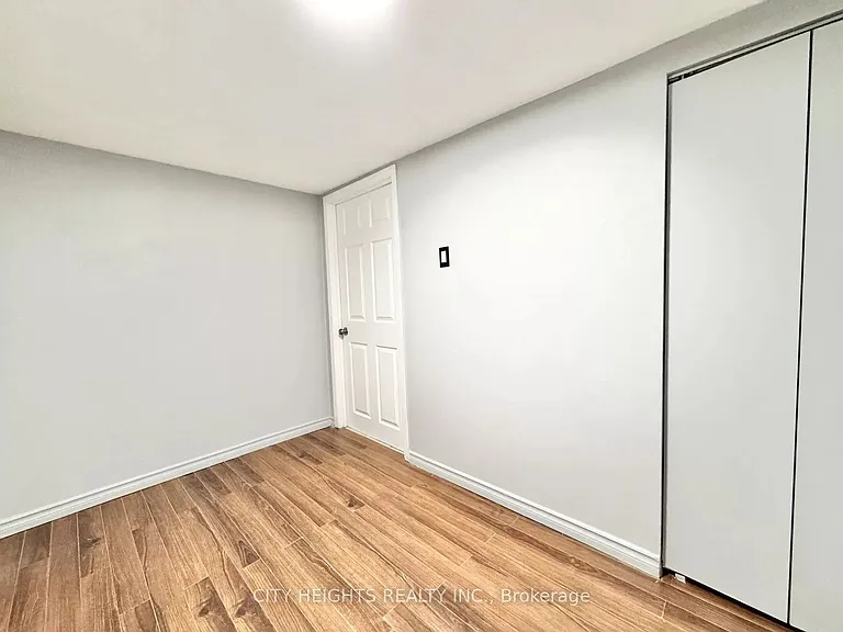 94 Reed Dr — Photo 5