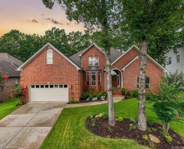 18 Village Grove Rd, Little Rock, AR, 72211