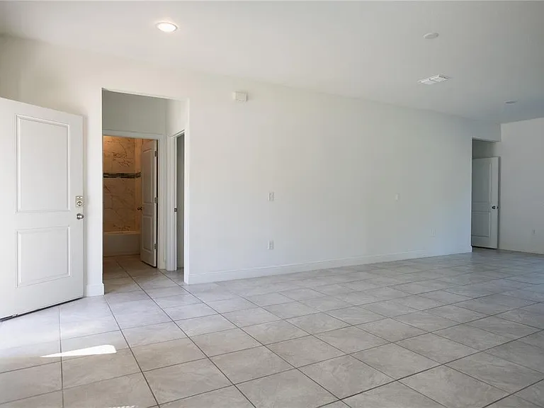 422 Marion Oaks Crse — Photo 7