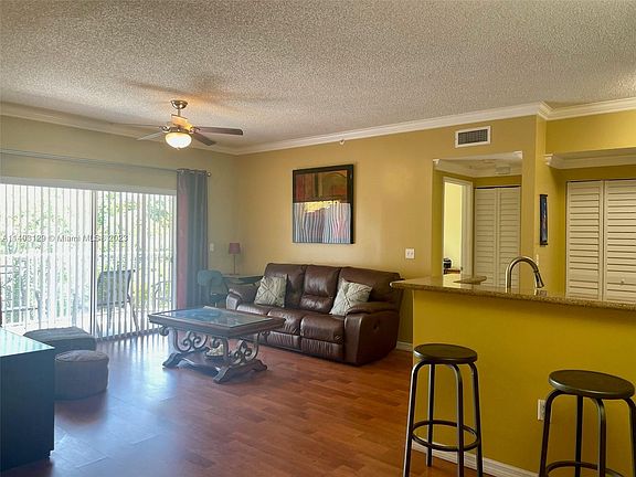 3rd image of 6968 SW 39th St APT F205