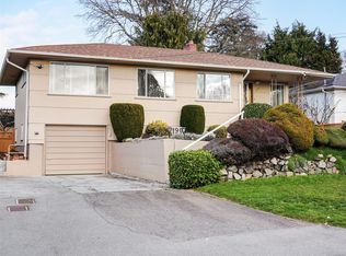 190 Homer Rd, Saanich, BC V8Z 1V6