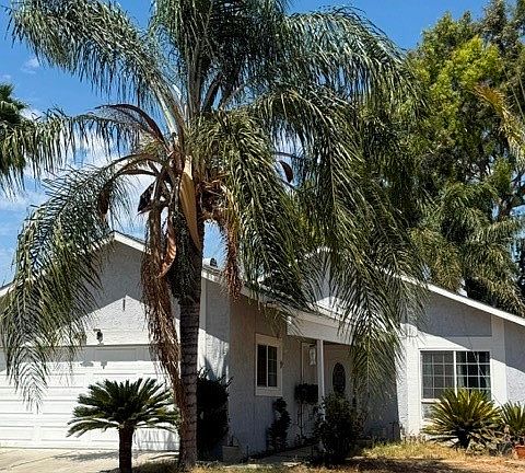 3rd image of 6864 Olympia Dr