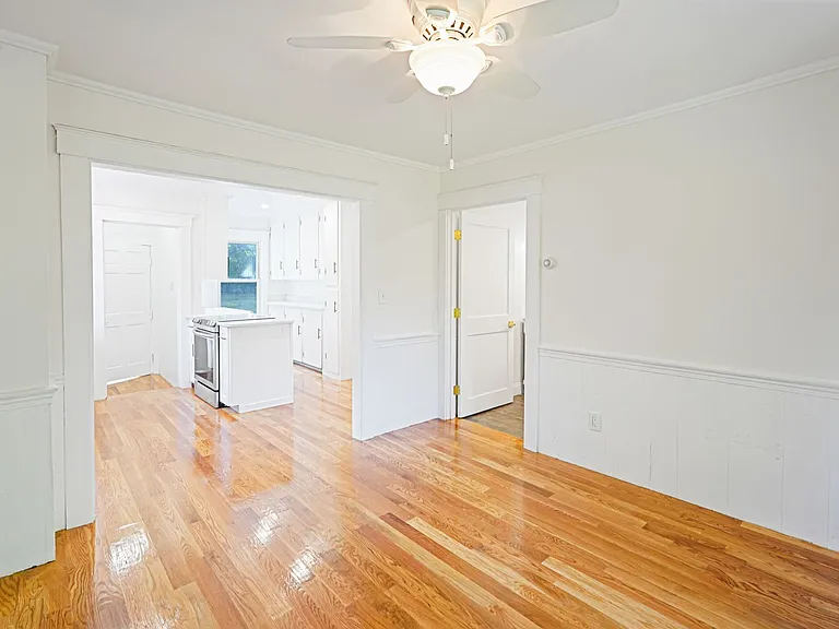 84 E Main St — Photo 14