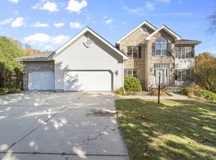 26 Siskiwit Cir, Madison, WI 53719