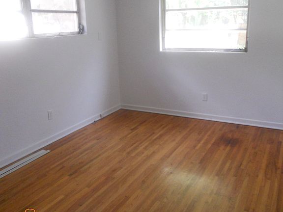 5th image of 1430 Oneco Ave