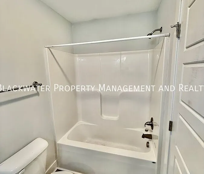 2727 Rainbow Cir — Photo 10