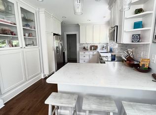 312 Grandin Rd, Charlotte, NC 28208