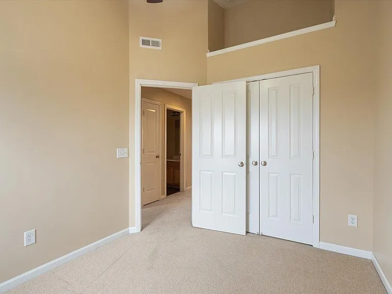 13310 Golden Gate Dr W — Photo 16