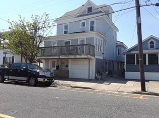 200 W Maple Ave, Wildwood, NJ 08260