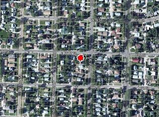 1212 W 1st St, Mccook, NE 69001