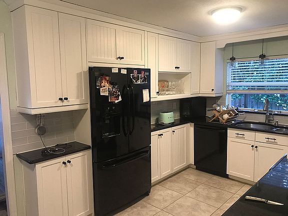 4th image of 6314 10th Ave S