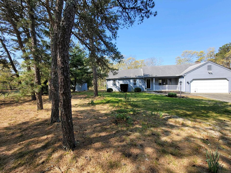 2nd image of 83 Midstream Drive