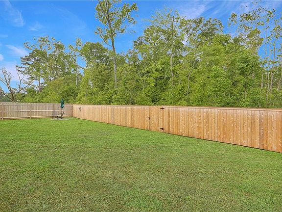 5th image of 1304 Abita River Dr