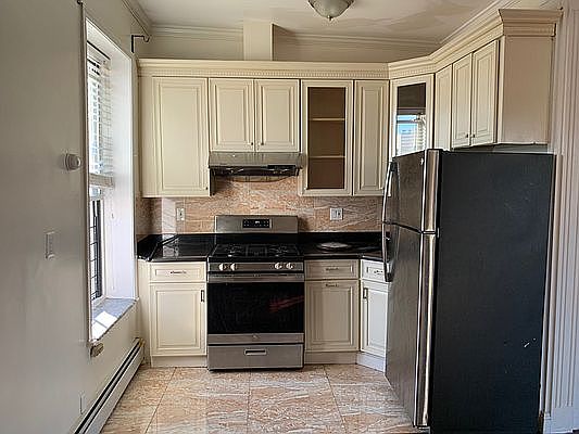 2nd image of 8777 19th Ave #3