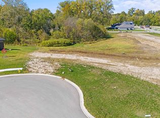 2051 Links Ln #109, Auburn, IN