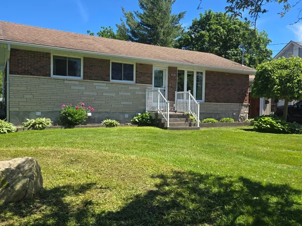 1735 6th Ave E, Owen Sound, ON N4K 2V9