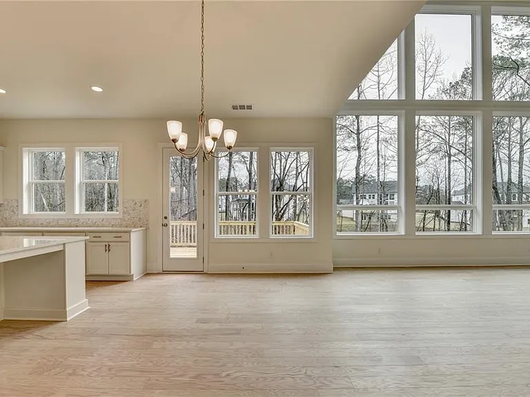 2471 Stewart Rd — Photo 18