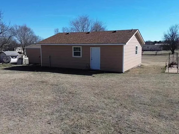 Lakeview Ave, Elgin, OK 73538