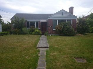 8546 25th Ave NW, Seattle, WA 98117