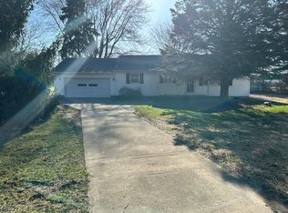 10810 Angling Rd, Wakeman, OH 44889